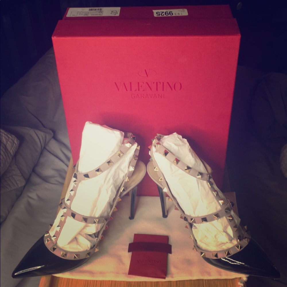 Valentino Rockstud Slingback 100mm Pump